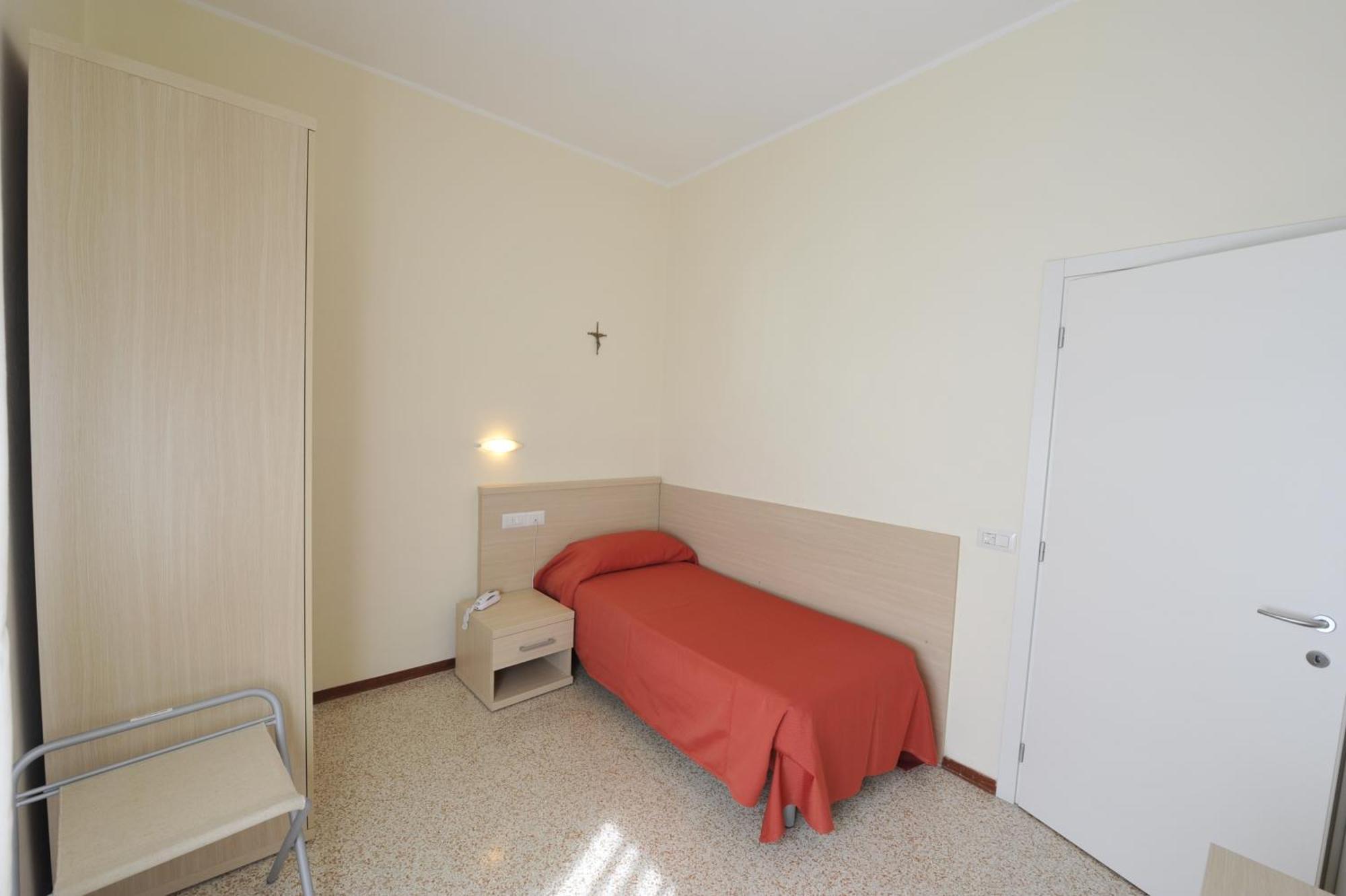 Hotel Villa San Giuseppe サン・バルトロメーオ・アル・マーレ 部屋 写真