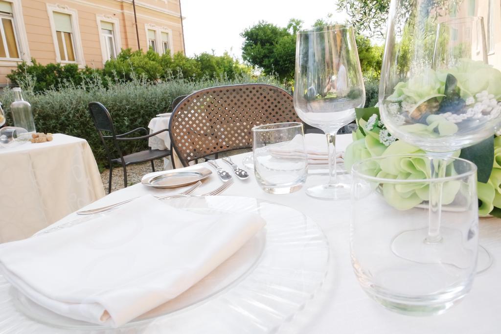 Hotel Villa San Giuseppe サン・バルトロメーオ・アル・マーレ エクステリア 写真