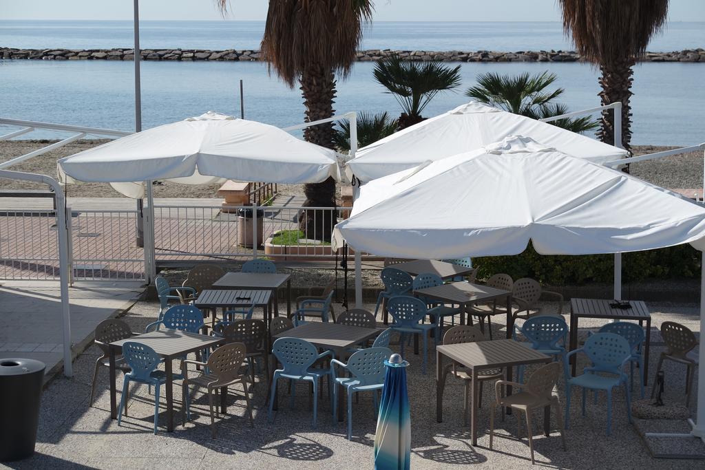 Hotel Villa San Giuseppe サン・バルトロメーオ・アル・マーレ エクステリア 写真