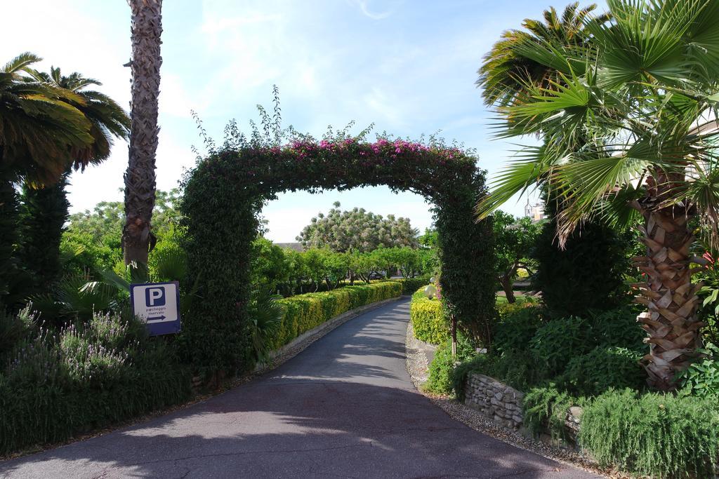 Hotel Villa San Giuseppe サン・バルトロメーオ・アル・マーレ エクステリア 写真